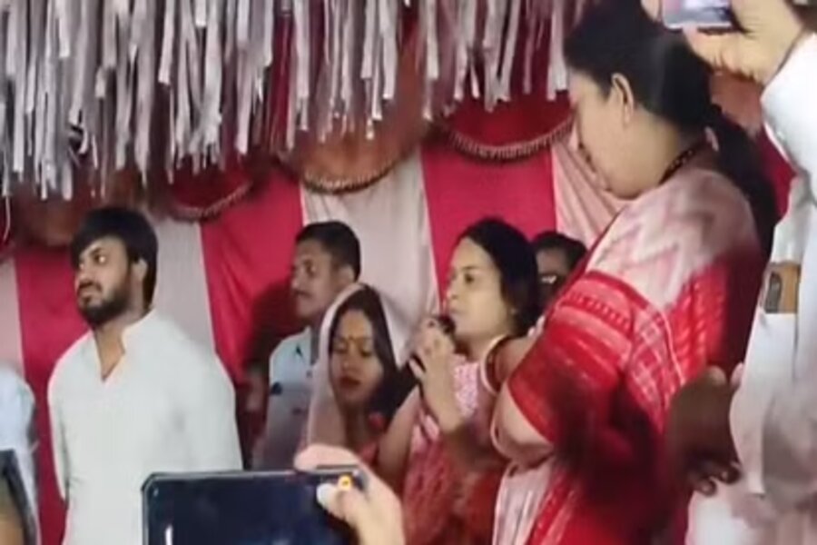 This SP MLA's family is seeking votes for BJP from Amethi