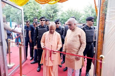 लखनऊ में यूपी टेक्सटाइल कॉन्क्लेव-2026 का आगाज, सीएम योगी ने वैश्विक टेक्सटाइल हब बनाने पर दिया जोर