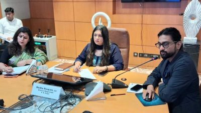 यूपी इंटरनेशनल ट्रेड शो को लेकर प्रशासन अलर्ट, DM ने दिए अहम निर्देश