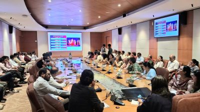 यूपी इंटरनेशनल ट्रेड शो को लेकर प्रशासन अलर्ट, DM ने दिए अहम निर्देश