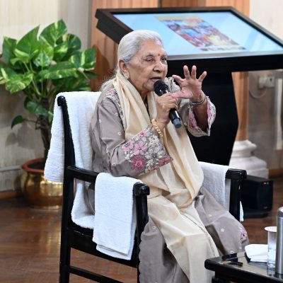 राज्यपाल आनंदीबेन पटेल से मिले IIT पलक्कड़ के 55 सदस्यीय दल के विद्यार्थी, कौशल विकास और स्टार्टअप के लिए किया प्रेरित