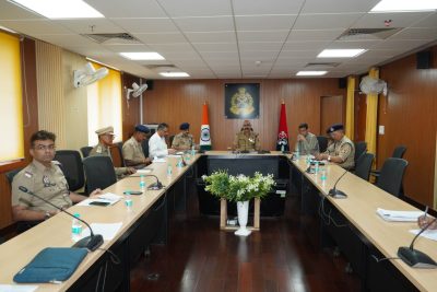 लखनऊ: जेलों की व्यवस्थाओं को मजबूत करने में जुटा कारागार विभाग, DG पीसी मीना ने अधिकारियों को दिए सख्त निर्देश